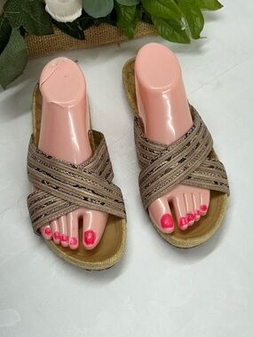Women’s Tan Cross-Strap Slide Sandals